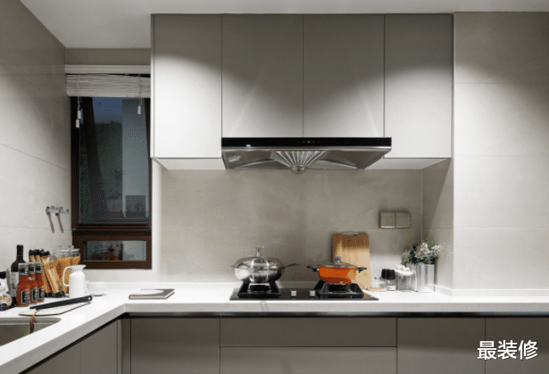 油烟机买“侧吸”还是“顶吸”,听内行人说完,才发现买错了