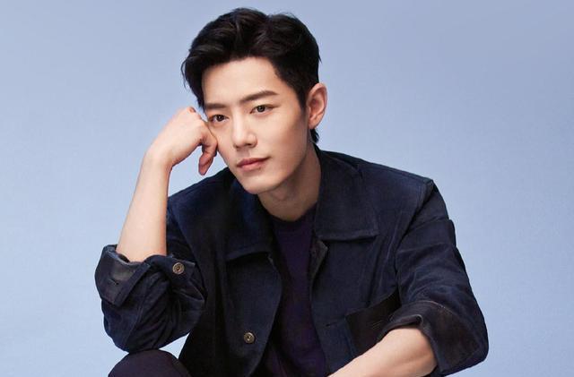 肖战|肖战《那片海》有官方消息，剧组为演员高调庆生，考虑抢先定档？