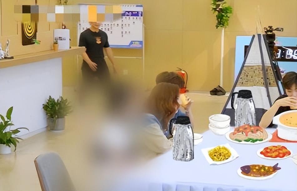 曾可妮|靠实力入王思聪公司，27岁登选秀惨遭落选，转行演戏仍收效甚微？