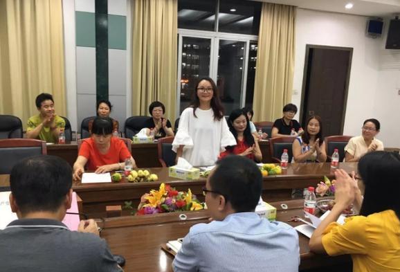教育质量|“取消家委会吧”，家长提出心酸建议，官媒终于看不下去了