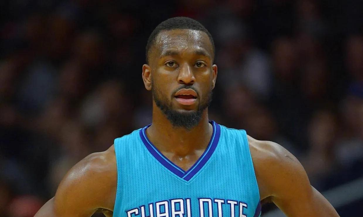 美媒评NBA30支球队队史最伟大的球员，哪些球员被高估了