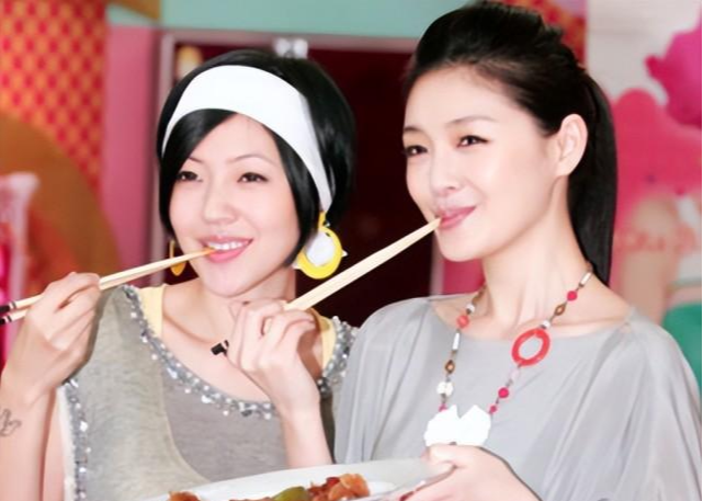 大S|曝45岁大S怀孕2个月,小S自曝已痊愈但是有后遗症