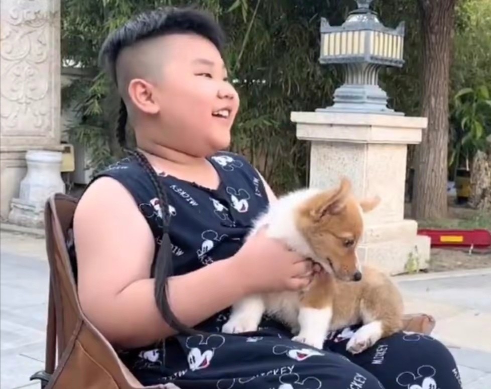 约翰尼·德普|德云影视转型艰难,众演员服侍7岁郭汾阳,郭德纲教子方式被喷