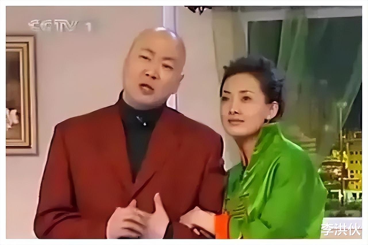 牛莉|牛莉近况曝光，脸部臃肿惹争议，网友直呼认不出，这些年她干啥了