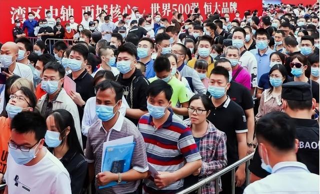 房价|房价下跌，6类人的利益或将受影响，希望你不在其中