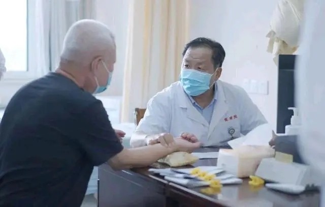 中老年人|全国名中医高树中，独创“一针疗法”，将针灸推到了一个新高度
