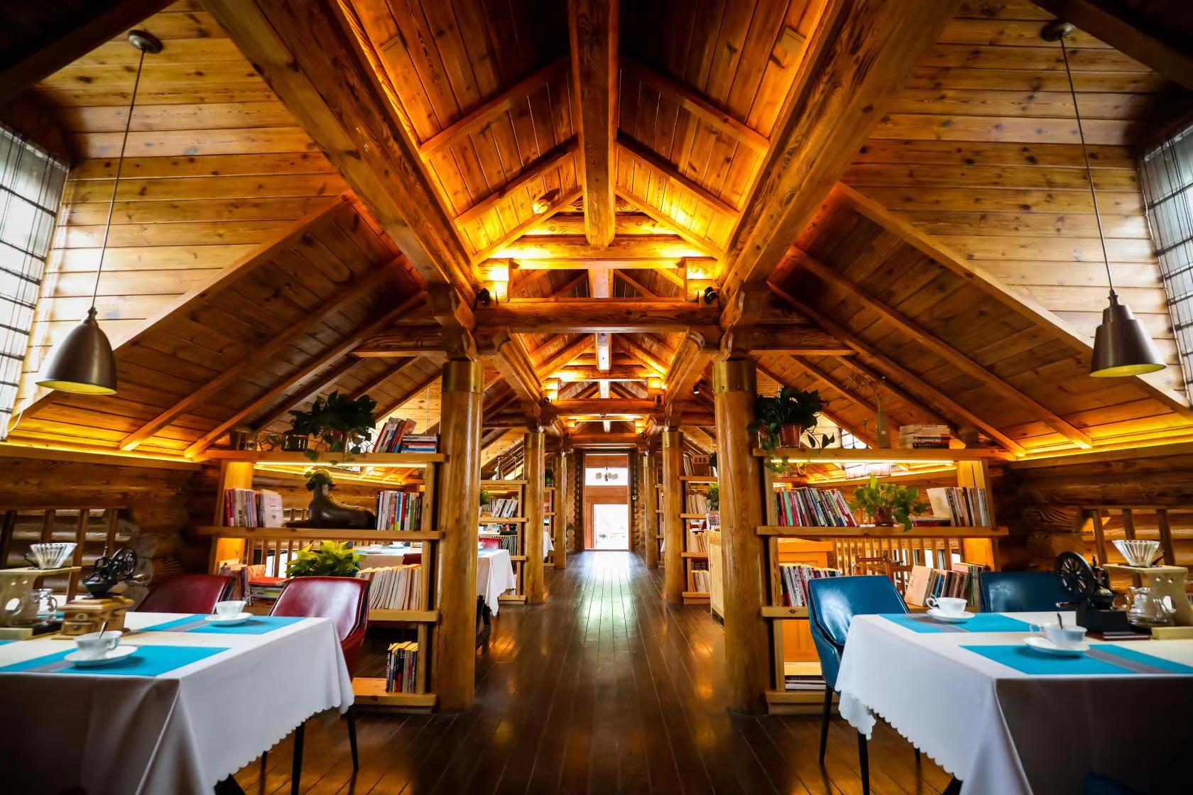 情侣|情侣民宿 | 约会+撸猫+DIY，邂逅初秋浪漫