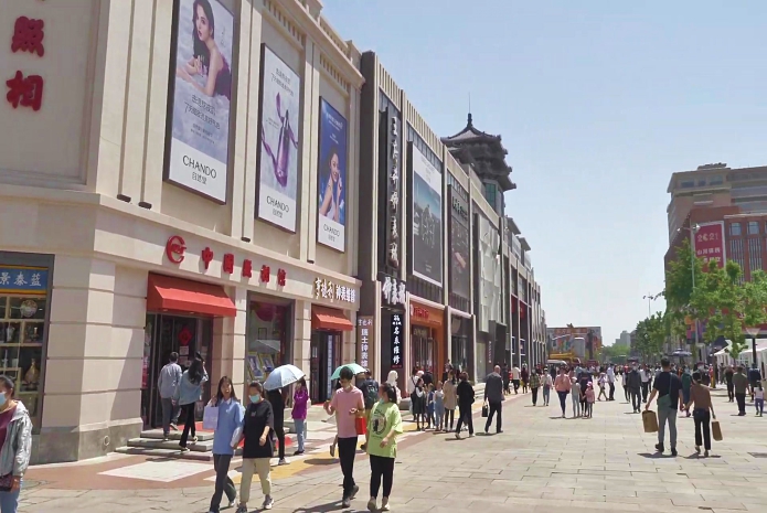 北京市|千年历史文化名城，旅游经济发展甚佳，也是美女的故乡