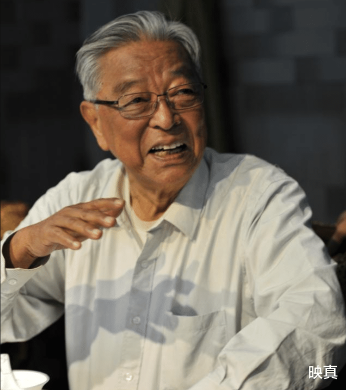 1979年,51岁褚时健出任卷烟厂厂长,遭到排挤,反击方式绝了