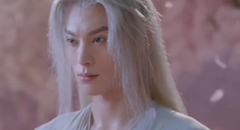 吻戏|沙雕剧，剧情打戏吻戏演技造型甚至是宣传，竟能做到全方位离谱