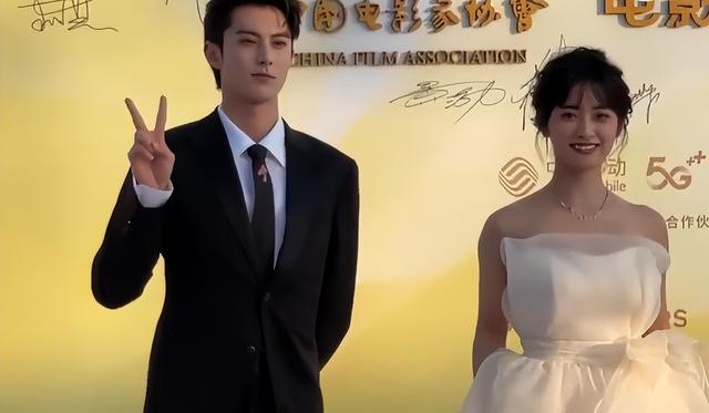 金鸡奖红毯：倪妮造型靓丽大方，孙怡、陈都灵同框美艳又养眼