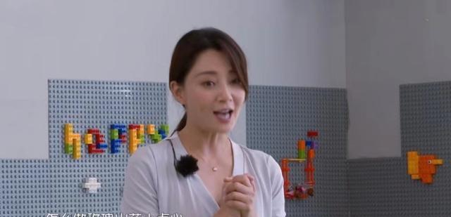 殷桃|中餐厅:殷桃初当店长营业额破记录,尹正一句话让黄晓明尴尬了