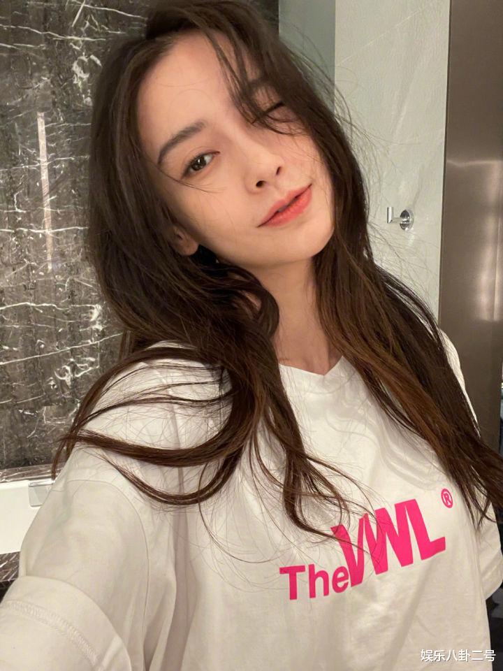 江映蓉|鹿晗关晓彤的瓜没等到,却等来这3大好消息,杨颖王鸥也有份