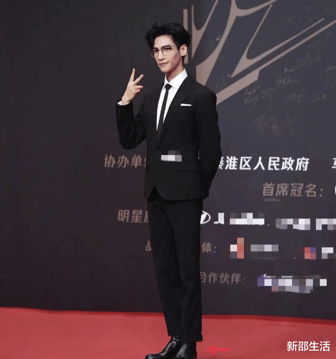 明星|以为高其实矮，以为矮其实高，这10位明星的颜值身高反差真大