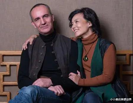 龚琳娜|批评王菲音准走了,拒绝假唱,“神曲教母”龚琳娜,哪里来的底气?