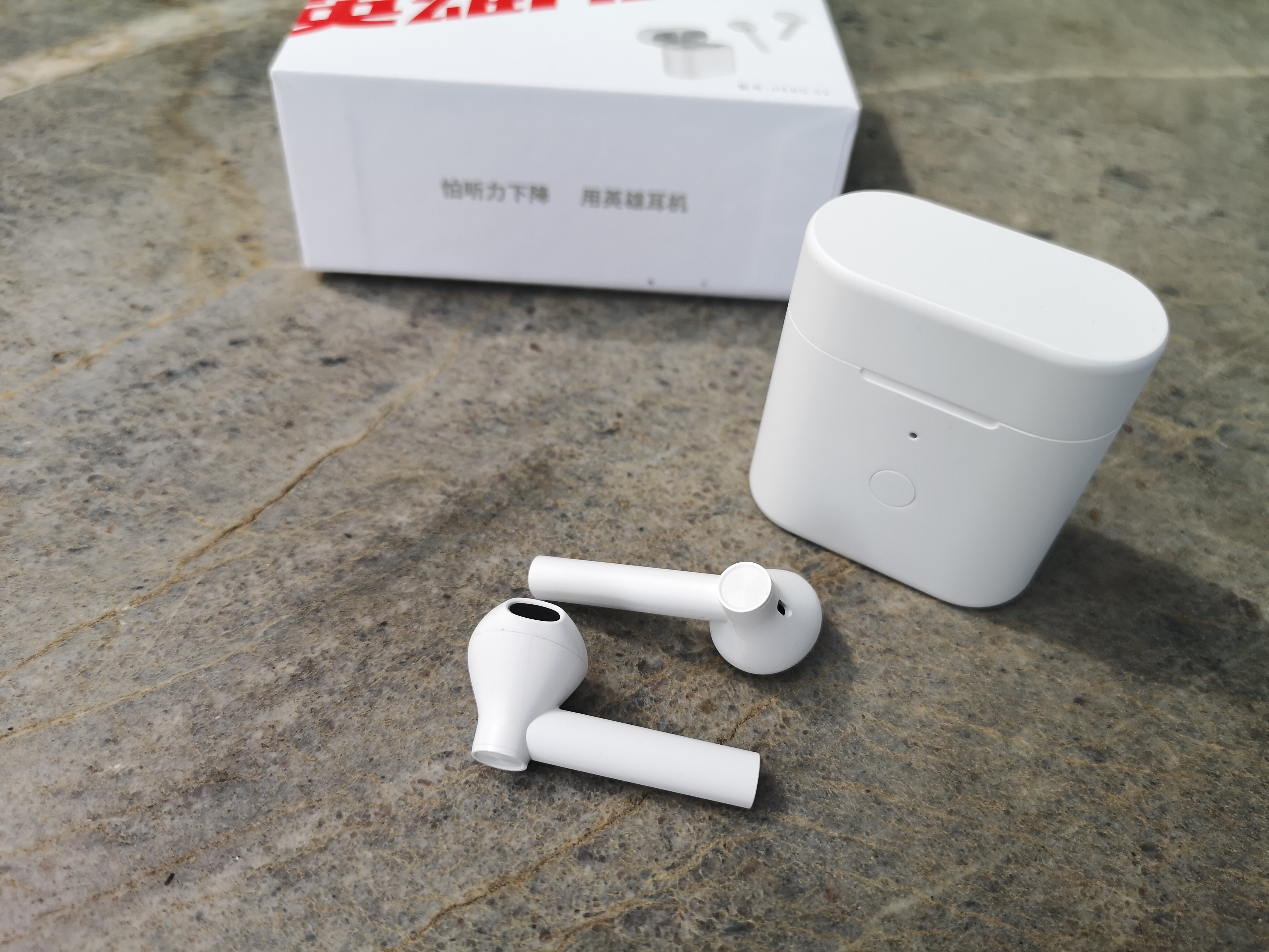 藍牙耳機|長時間戴耳機？小心聽力下降！不如試試這款——英雄藍牙耳機 HERO G2