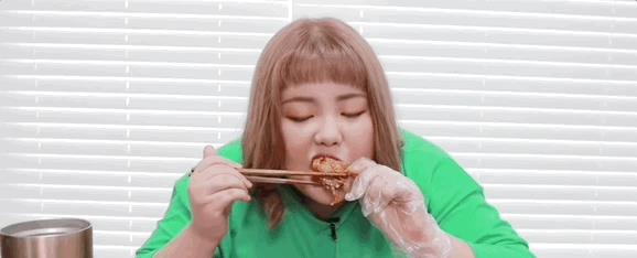 熊黛林|韩国吃播网红狂瘦100斤!花3年变身“金刚芭比”,前后对比惊呆网友