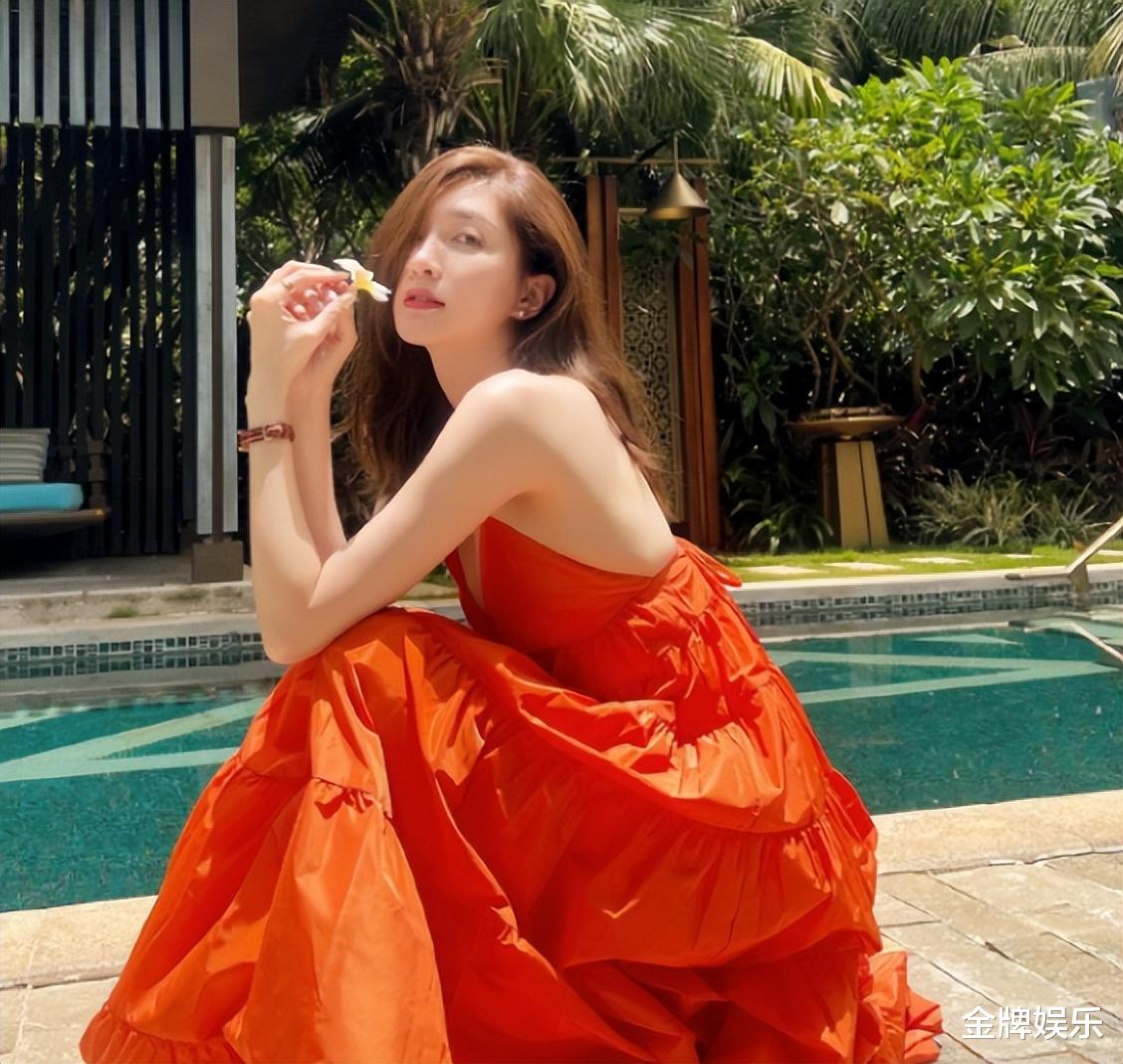 江疏影|千万别小看了江疏影！她和范冰冰一样，对自己有着清楚的认识