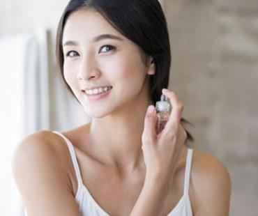 唇膏 精致的女孩们,都少不了这几种“秘密武器”