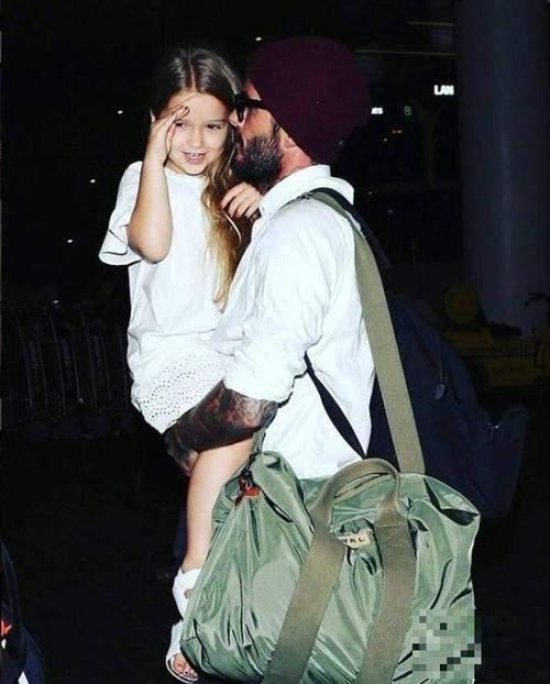 汤姆·克鲁斯|阿汤哥16岁女儿进入青春尴尬期也很美；网友：将来会是个美女