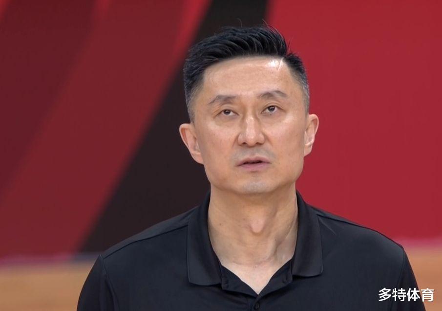 辽宁男篮|CBA爆冷日！联盟前三全部输球，辽篮广厦均大爆冷，宏远杜锋在偷笑