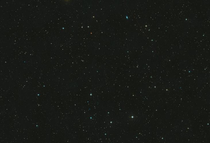 一个变四个?远处星体被拍下,样子可能超乎你的想象