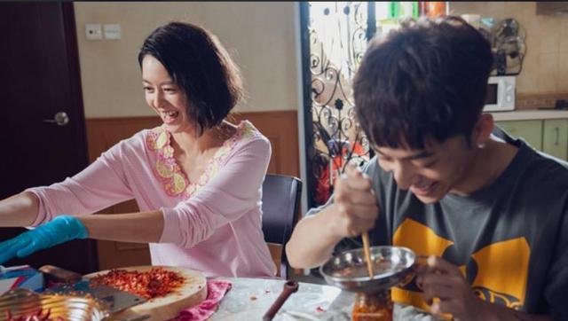 陈慧琳|49岁陈慧琳红毯造型惊艳,不想演后辈的妈妈,梁咏琪已经演妈了