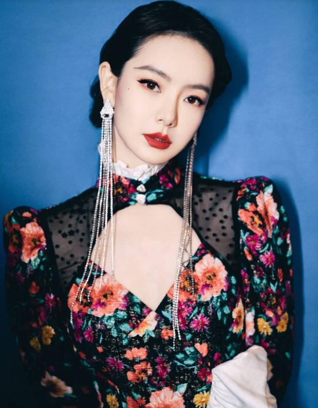 电视剧|外号人称“戚哥”，人气高，娱乐圈中的时尚达人