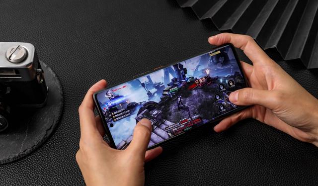 vivo|两款12G+512G大存储4nm新机，售价高至6699，vivo凭什么？