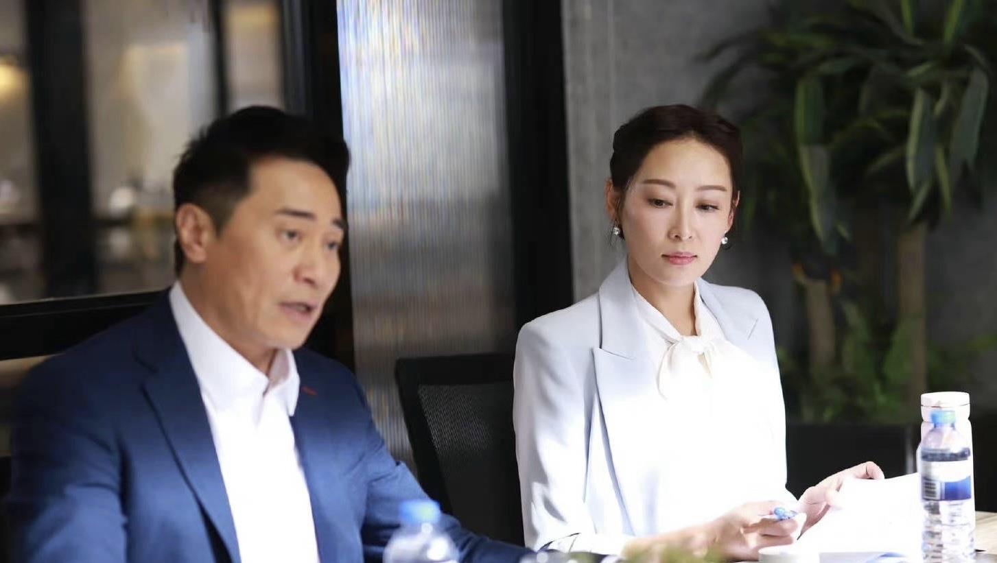 TVB|视帝、视后4年后再合体，TVB重头剧已杀青，班底搭配够新鲜