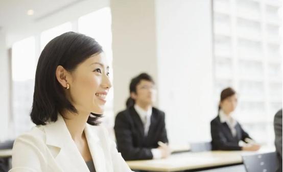 应届生|当我升职后才懂得,能力强的人却当不了领导,客观因素占了一半