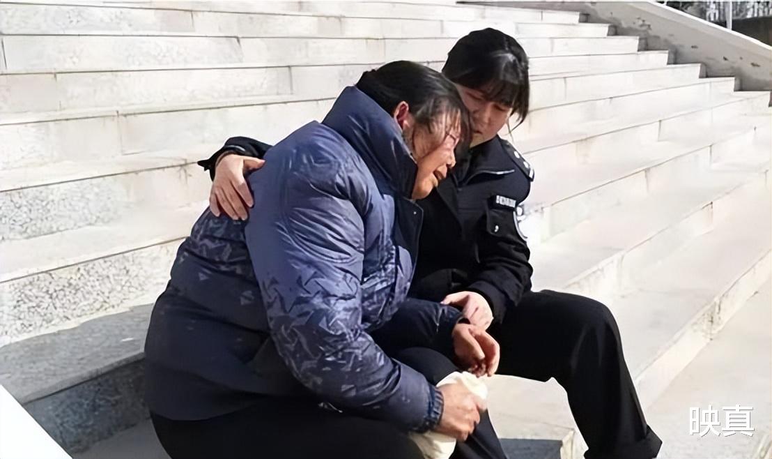 2021年,陈文超护母被羁押753天后疑问:看着母亲被打我该怎么做