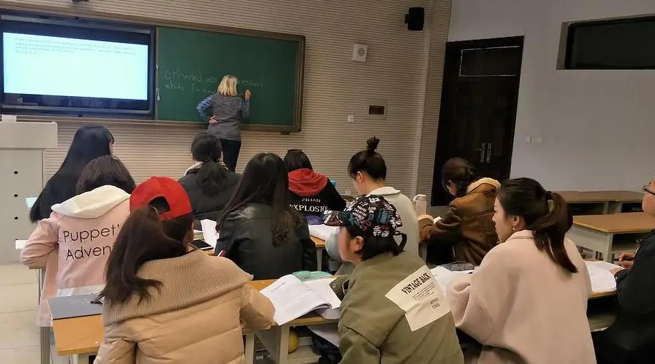 考研|研究生每月能领多少“钱”,金额晒出后,网友感慨怪不得都去考研