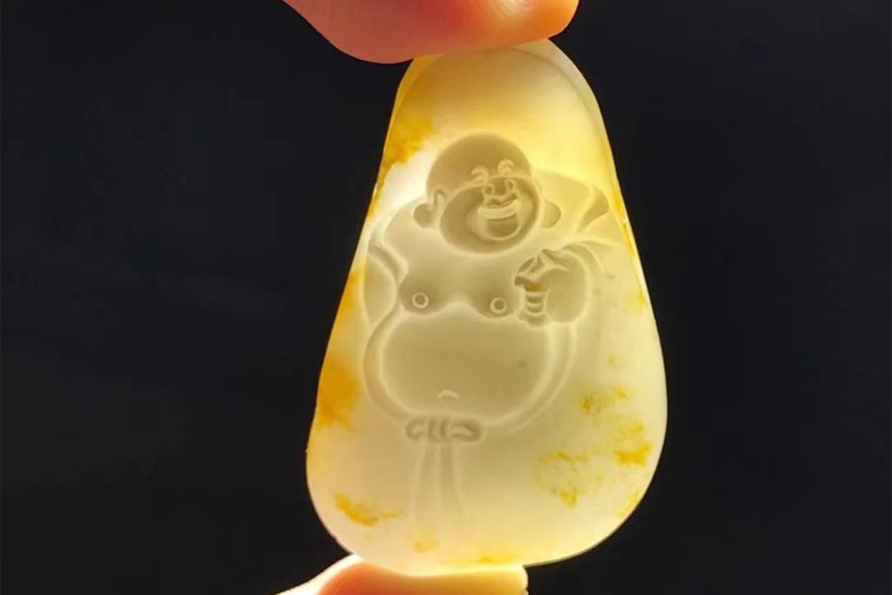 和田玉籽料|和田玉籽料染色怎么分辨，现在市面上的染色料都有那几种？