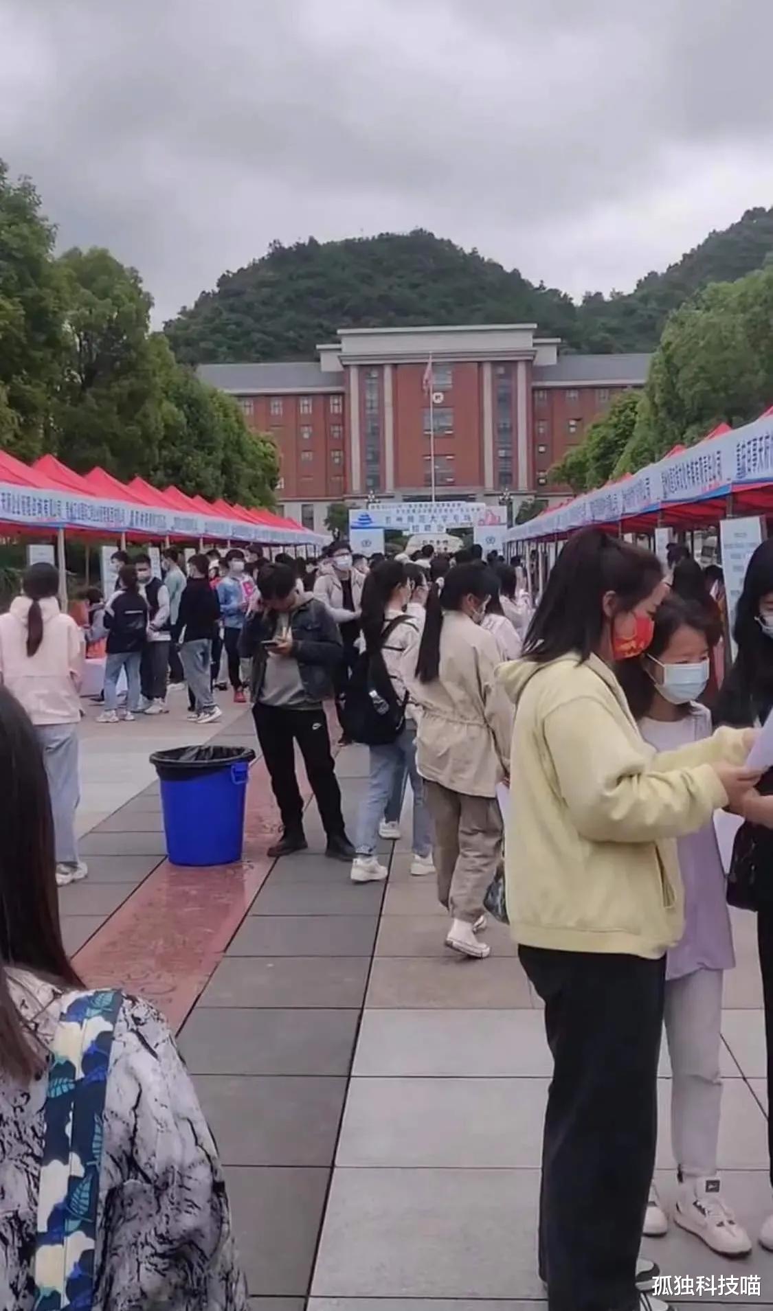 生肖|今年的毕业生有多难,大学生刚毕业就失业