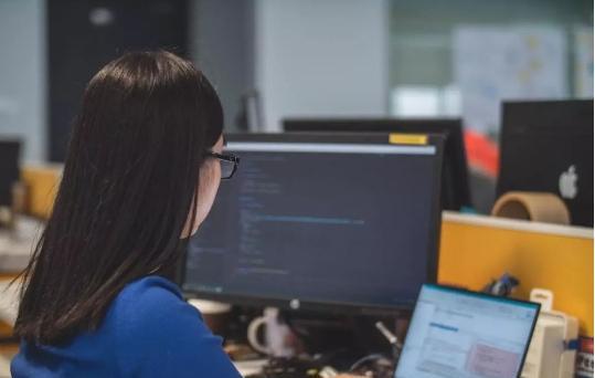 00后|“胃不好，消化不了画饼”，00后辞职理由火了，争当退休预备员？