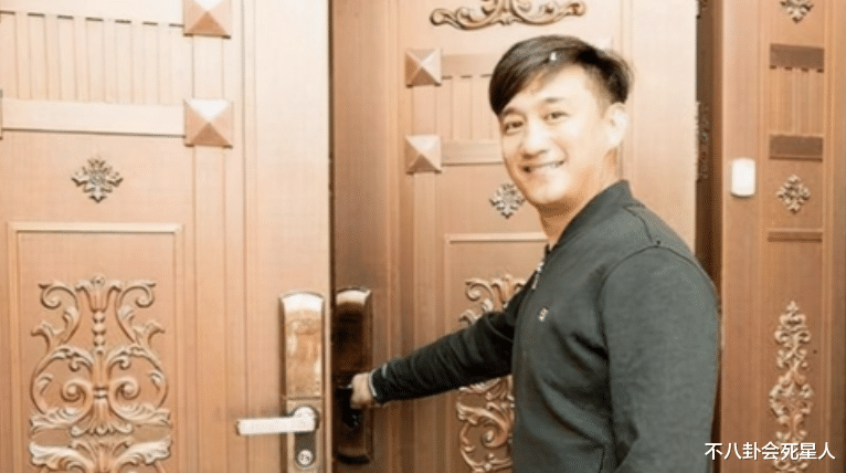 明星|一把菜刀60万，椅子360万，明星的生活奢侈到你无法想象