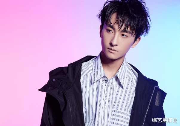 牛骏峰|潜力股牛骏峰，身材、长相变化之大，以及对表演之努力颇为称赞