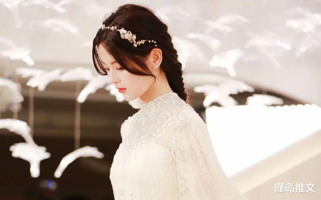 娱乐圈|瑾岛推文：《穿成娱乐圈爽文男主的亲妹妹》亲人之间的相互救赎！