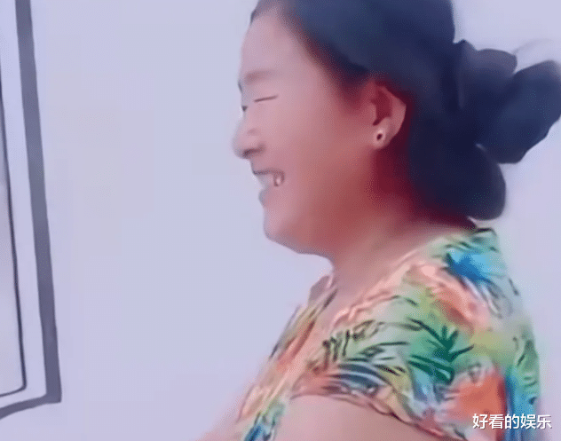 曝陈萌拜访朱家,亲自监督婚房装修,大衣哥极力挽留儿媳在家过夜