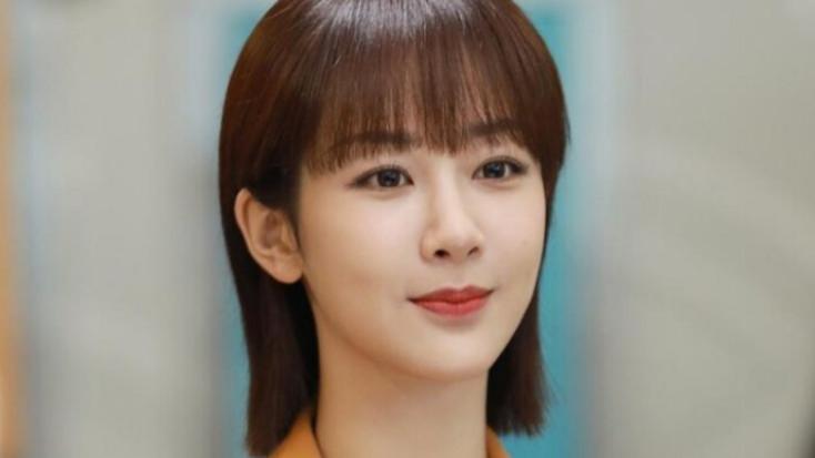 杨紫|《要久久爱》出圈理由：杨紫的脸，范丞丞的身材，导演的名声