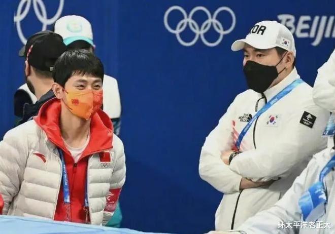 安贤洙|必须封杀!安贤洙妻子不思悔改,大秀起床喝咖啡,24小时拒不道歉