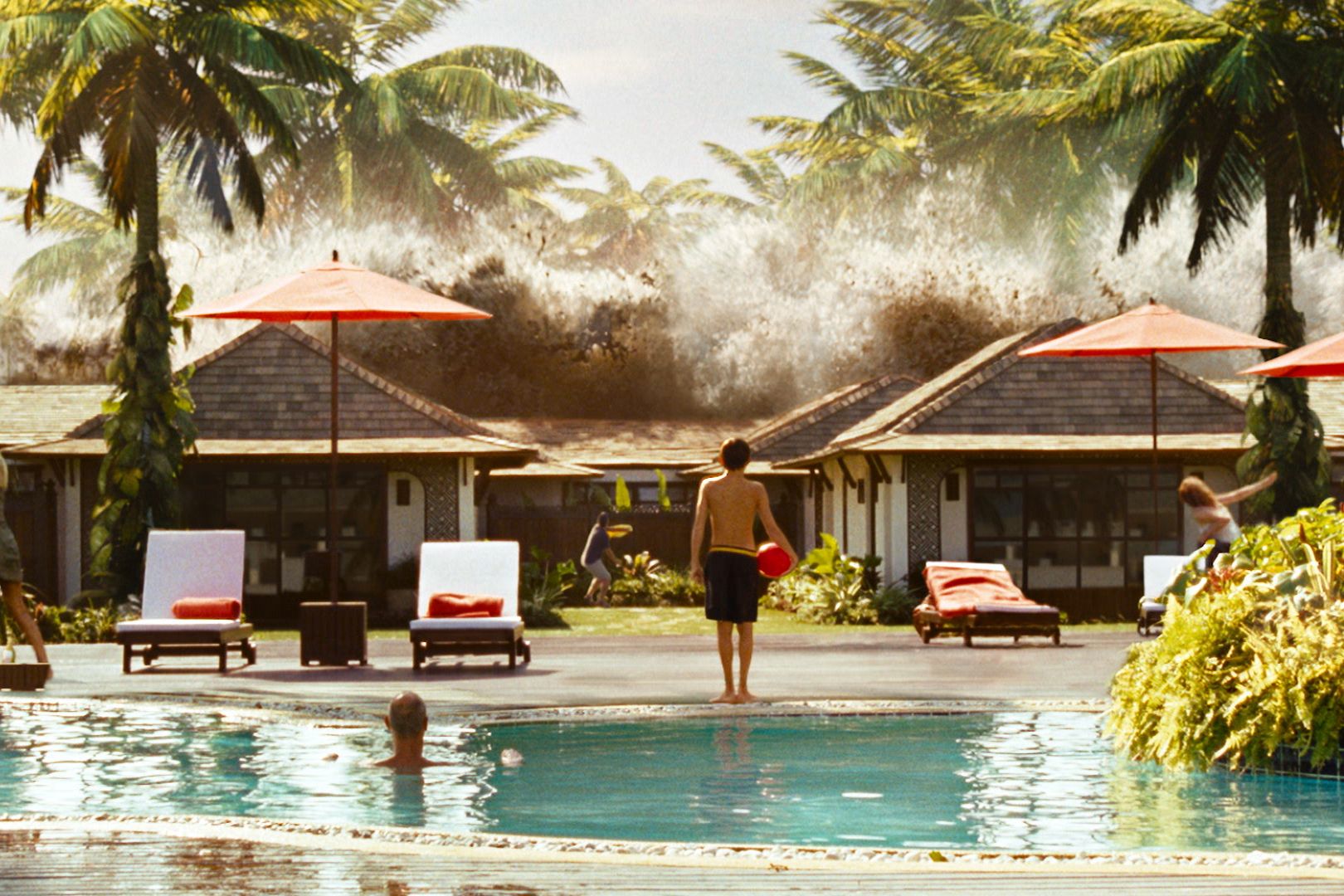 海啸奇迹|《海啸奇迹》，真实灾难电影，现实的震撼，比煽情更触动人心