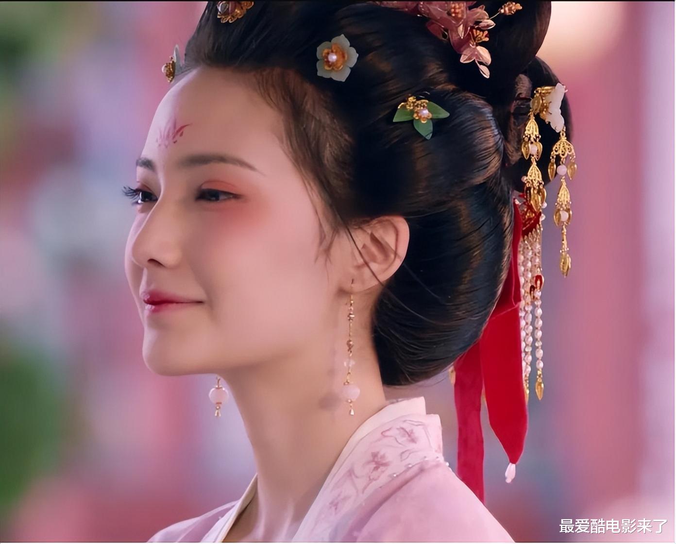 梦华录|梦华录张好好颜值不输刘亦菲？网友: 你看1: 1还原对比图，确实如此