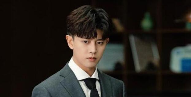 任嘉伦|任嘉伦主演新剧被曝光,女主实力颜值双担当,网友:要火的节奏