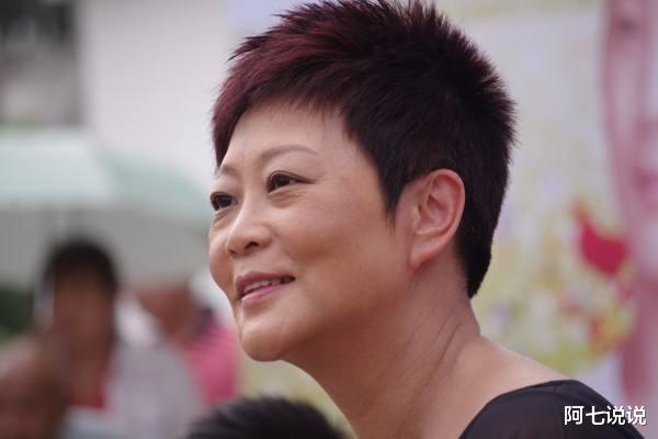 戴志诚|戴志诚：出轨侯耀文妻子，离婚搬空家产，郭德纲的报复让他难堪