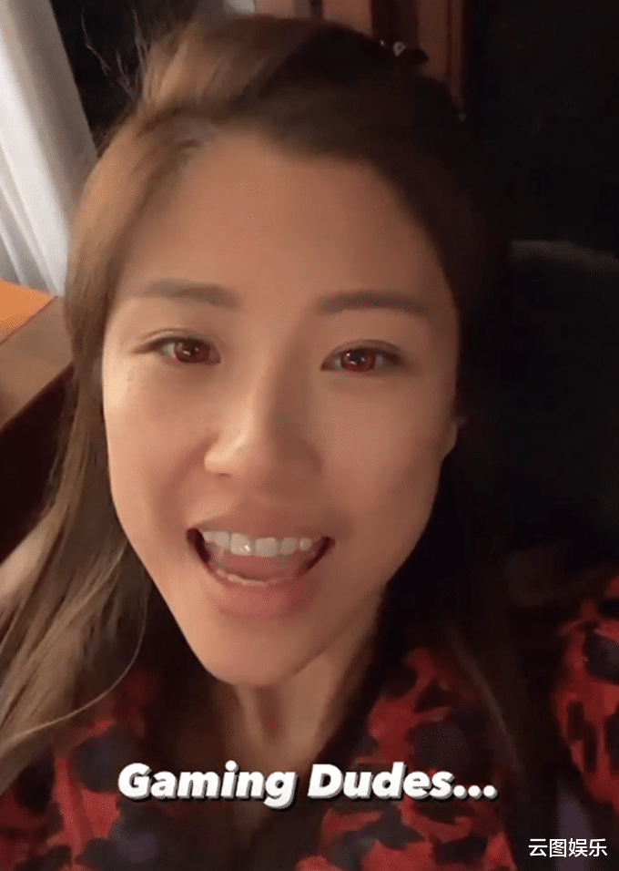 洪金宝|洪金宝儿子长居内地做生意!妻子携子到杭州团聚,一家同框很温馨