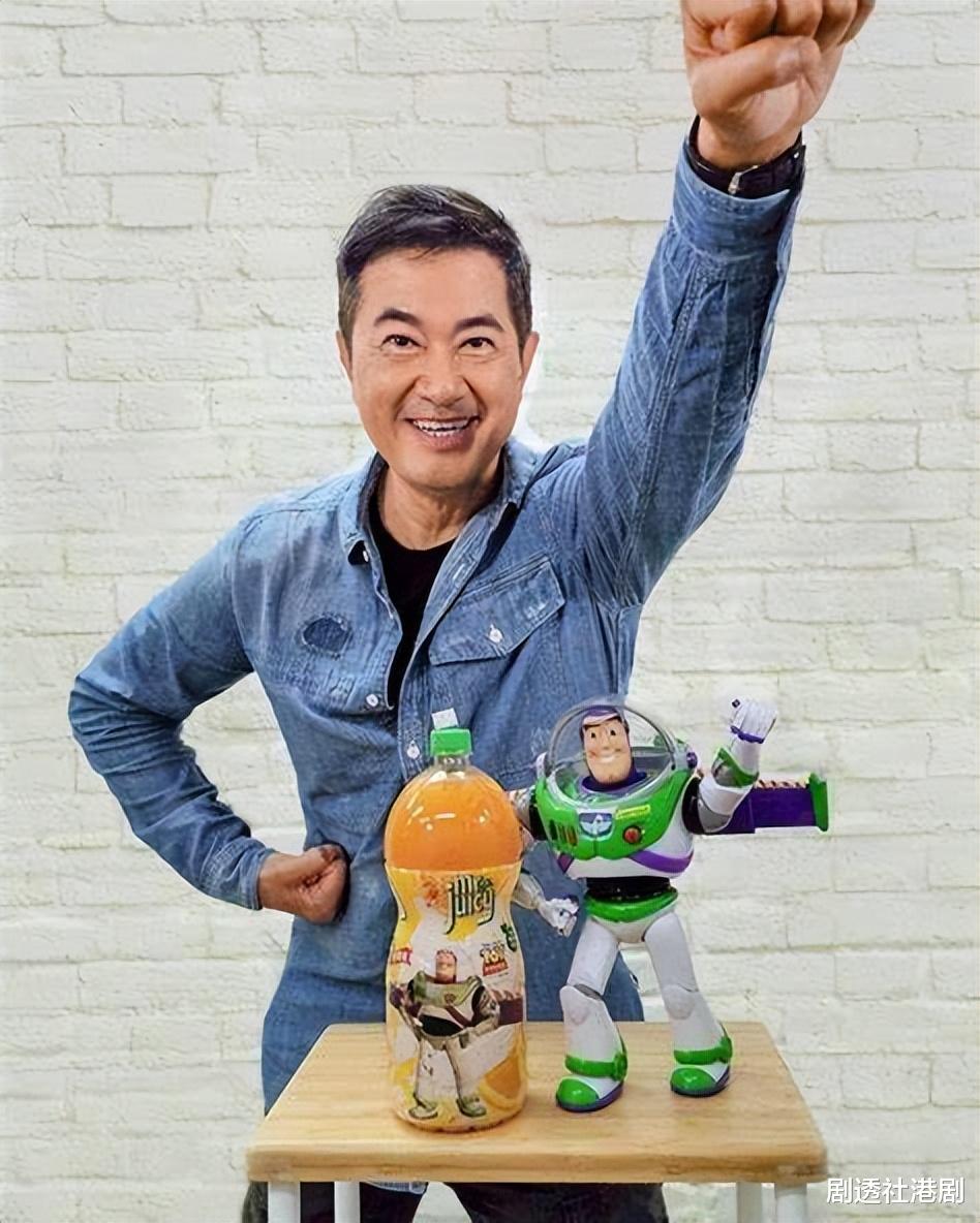 邓梓峰|网传圈中隐形富豪！TVB资深男星回应身家之谜，笑言子女没问他拿钱