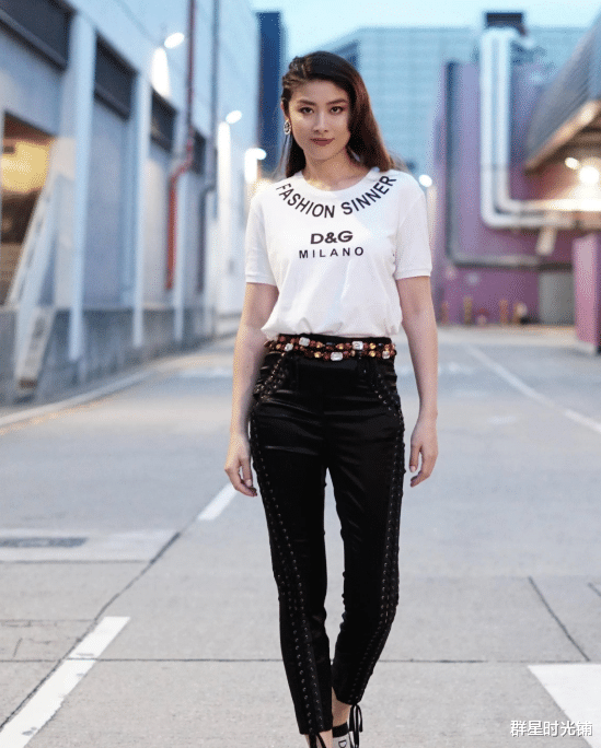 陈慧琳|“背景显赫”陈慧琳：41岁生2胎，痛失双胞胎女儿成一生的痛