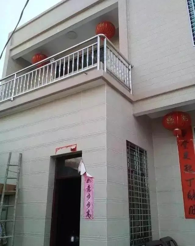 去丈母娘家送礼被大舅哥的自建房惊艳到，头一次见这么高级的厕所